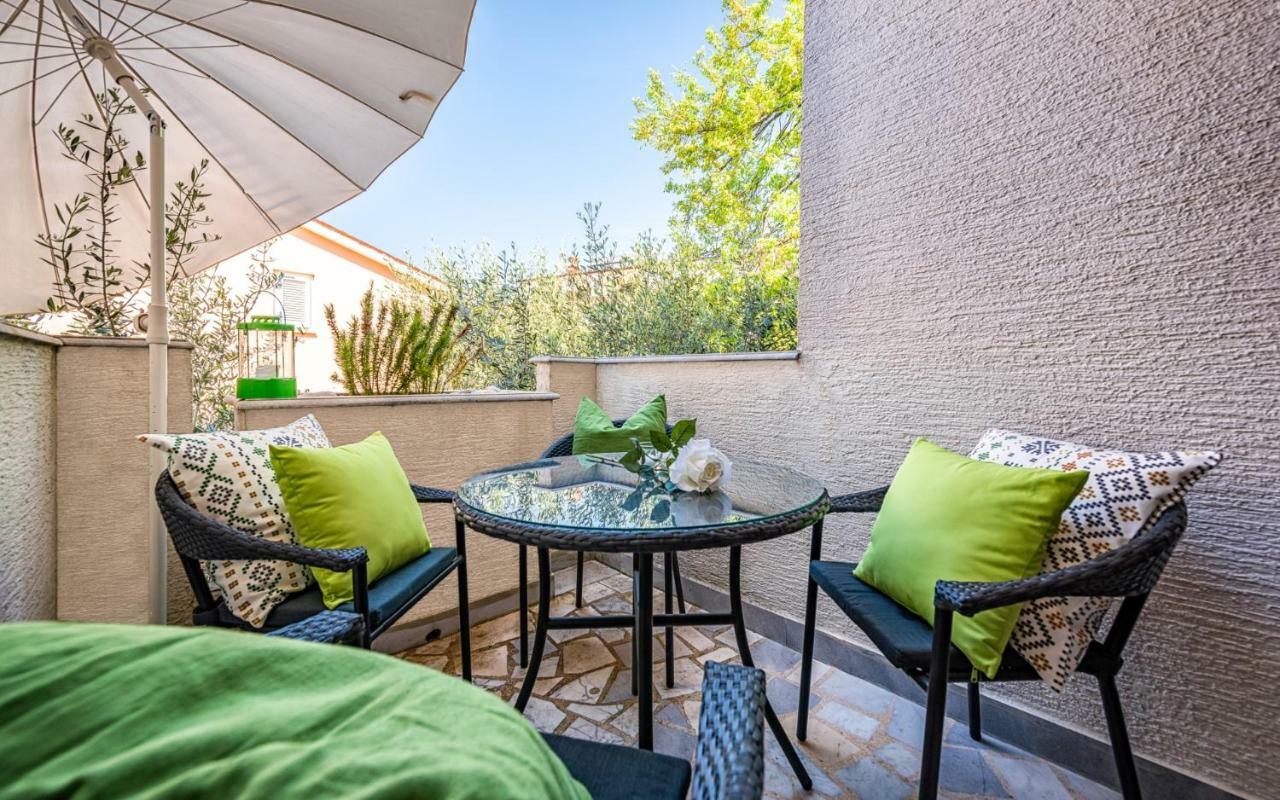 Apartman Percan Premantura Exterior foto